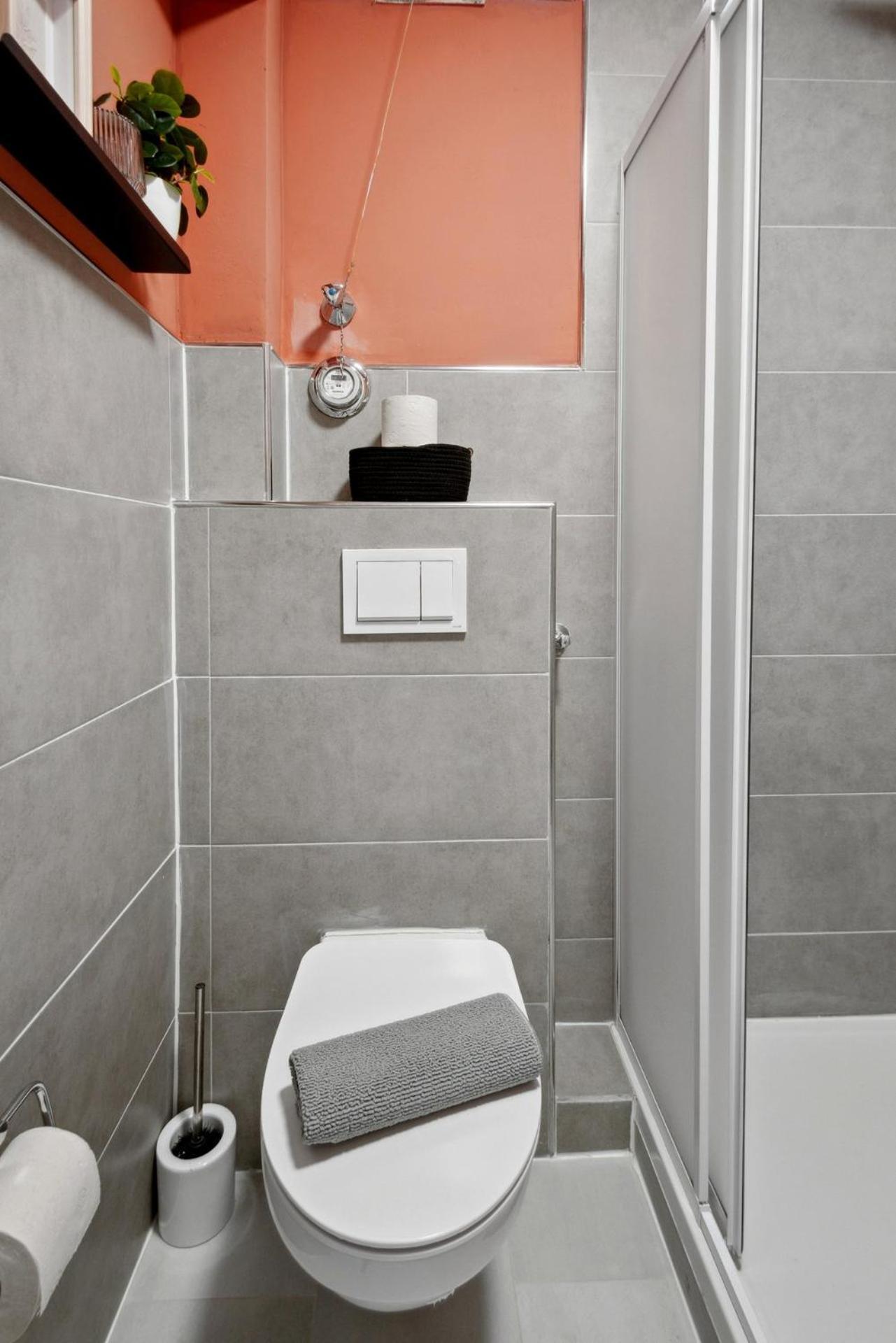 Gemuetliches & Modernes Apartment 科布倫茨 外观 照片